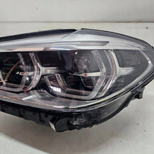 Load image into Gallery viewer, Frontscheinwerfer BMW X3 G01 G02 8739653-04 Links Scheinwerfer Headlight SCH8242265701ap