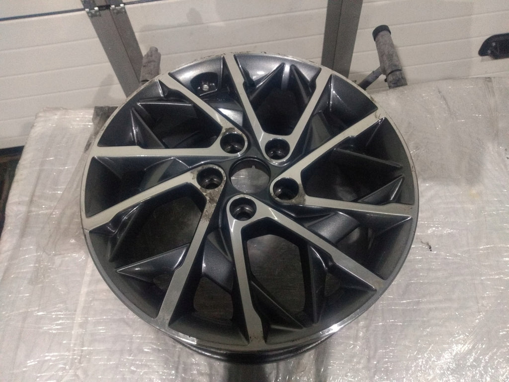 1x Alufelge 17 Zoll 7.0" 5x114.3 53ET Matt Silber 52910-F2CA0 Hyundai Elantra FEL1723378910ab