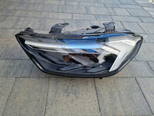 Load image into Gallery viewer, Frontscheinwerfer Audi A1 82A941033 Links Scheinwerfer Headlight