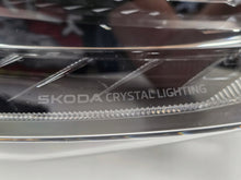 Laden Sie das Bild in den Galerie-Viewer, Frontscheinwerfer Skoda Scala 655941015A Links Scheinwerfer Headlight SCH8363624426mc