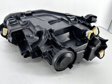 Laden Sie das Bild in den Galerie-Viewer, Frontscheinwerfer VW Polo 2G1941005C LED Ein Stück (Rechts oder Links) Headlight