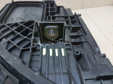 Laden Sie das Bild in den Galerie-Viewer, Frontscheinwerfer Mercedes-Benz W177 A1779064703 Links Scheinwerfer Headlight SCH4057416363fv