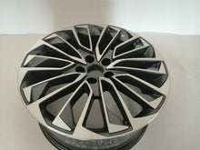 Laden Sie das Bild in den Galerie-Viewer, 1x Alufelge 19 Zoll 8.5" 5x112 40ET Glanz 4K0601025BD Audi Rim Wheel FEL2464355176ug