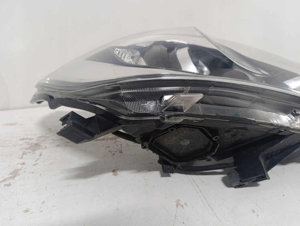 Frontscheinwerfer Toyota Hilux VIII Full LED Rechts Scheinwerfer Headlight SCH8231190777lz