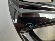 Laden Sie das Bild in den Galerie-Viewer, 1x Alufelge 17 Zoll 5.0&quot; 4x100 40ET Glanz Schwarz PW457-0H015 Toyota Rim Wheel