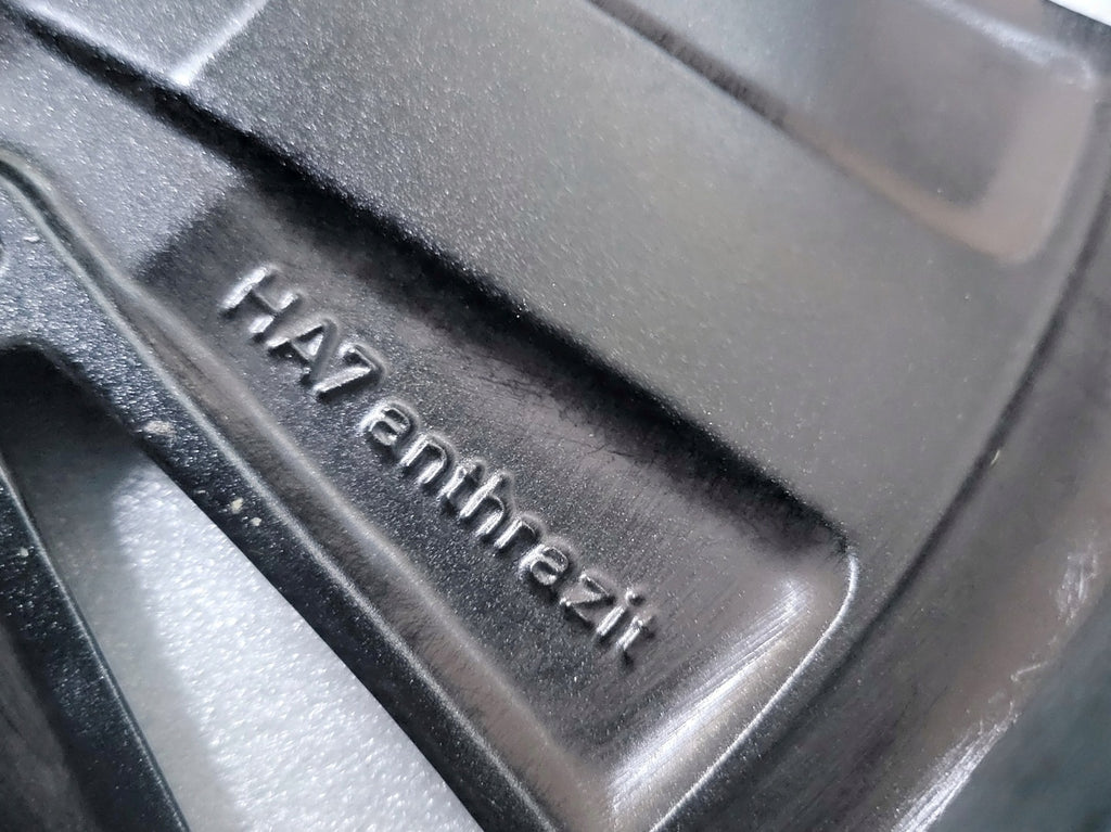 1x Alufelge 17 Zoll 6.5" 5x112 41ET Glanz Silber 3V0601025AH Mg Superb Iii