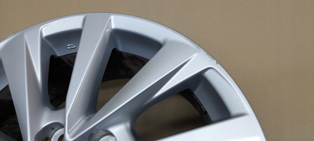 1x Alufelge 17 Zoll 7.5" 5x114.3 45ET Toyota Camry Rim Wheel