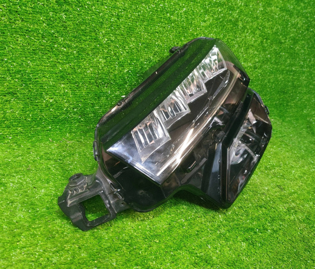 Frontscheinwerfer Skoda Karoq 57B941009 Links Scheinwerfer Headlight SCH7236284037xl