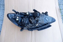 Laden Sie das Bild in den Galerie-Viewer, Frontscheinwerfer Opel Mokka 95440411 423443301216998 Links Headlight SCH9240943669yx