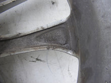 Load image into Gallery viewer, 1x Alufelge 17 Zoll 7.0&quot; 5x120 47ET Glanz Silber 6757042 BMW E90 Rim Wheel