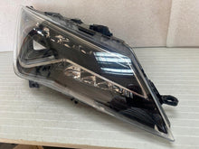 Load image into Gallery viewer, Frontscheinwerfer Seat Leon 5F1941008G LED Rechts Scheinwerfer Headlight SCH9927177190wx