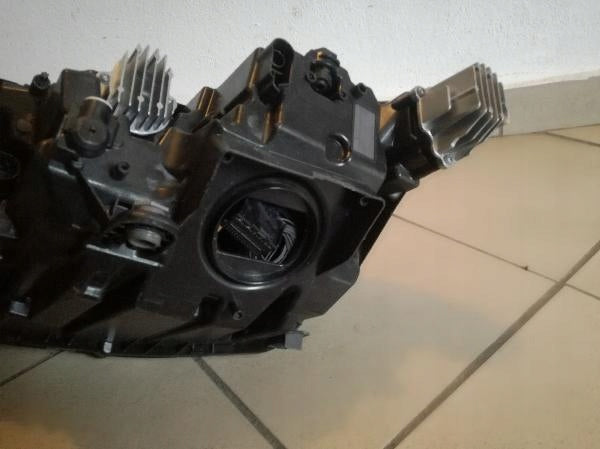 Frontscheinwerfer Skoda Octavia IV 5E4941016A LED Rechts Scheinwerfer Headlight SCH4566939057ye