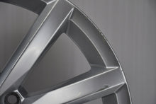 Load image into Gallery viewer, 1x Alufelge 17 Zoll 7.0" 5x112 43ET Glanz Silber 5N0601025AN VW Tiguan Rim Wheel FEL4251244489gx