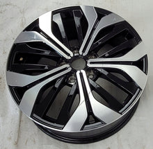 Laden Sie das Bild in den Galerie-Viewer, 1x Alufelge 18 Zoll 7.5&quot; 5x114.3 45ET 403007567R Renault Megane Talisman