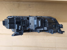 Laden Sie das Bild in den Galerie-Viewer, Frontscheinwerfer Skoda Octavia III 5E1941015D Full LED Links Headlight SCH4355097083dc