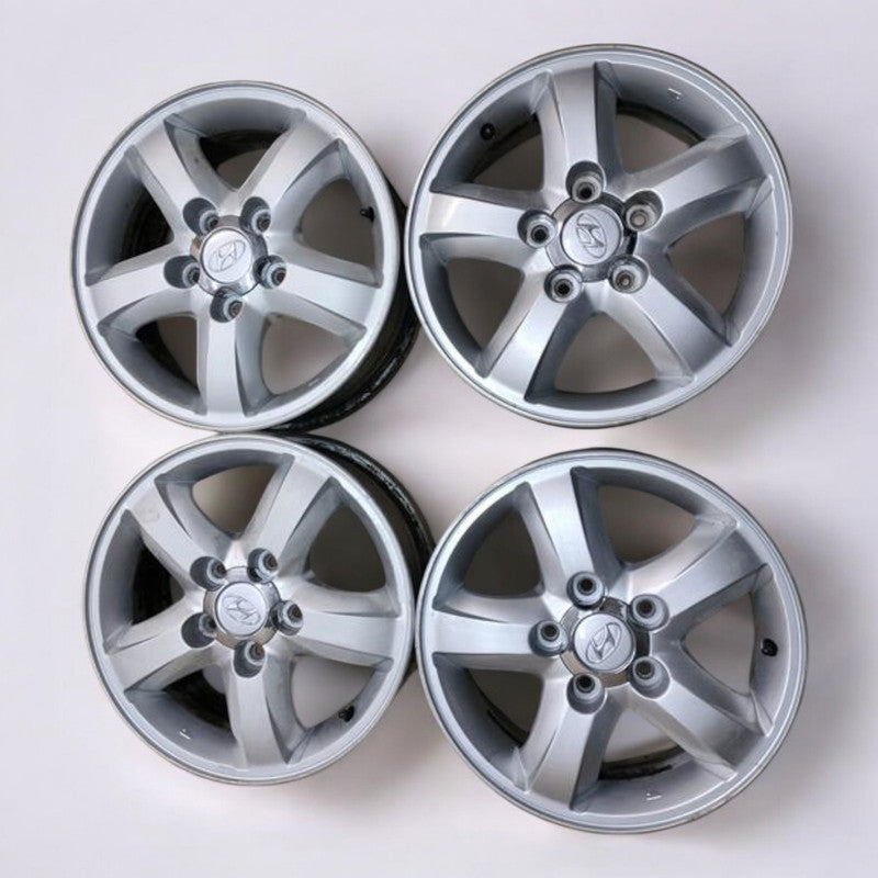 1x Alufelge 15 Zoll 6.0" 5x114.3 529103A710 Hyundai Trajet Rim Wheel