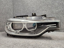Laden Sie das Bild in den Galerie-Viewer, Frontscheinwerfer BMW 3 F30 F31 7259526 Xenon Rechts Scheinwerfer Headlight SCH2111682225xq