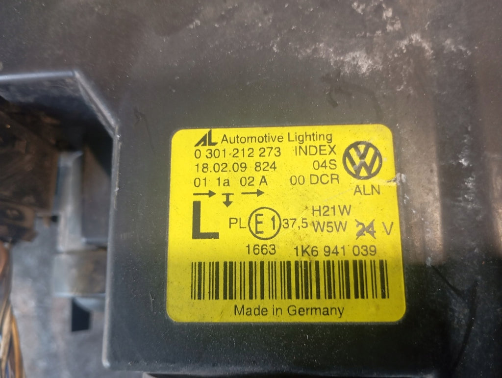 Frontscheinwerfer VW Golf V Jetta II I 0301212273 Xenon Links Headlight SCH1862520514ql