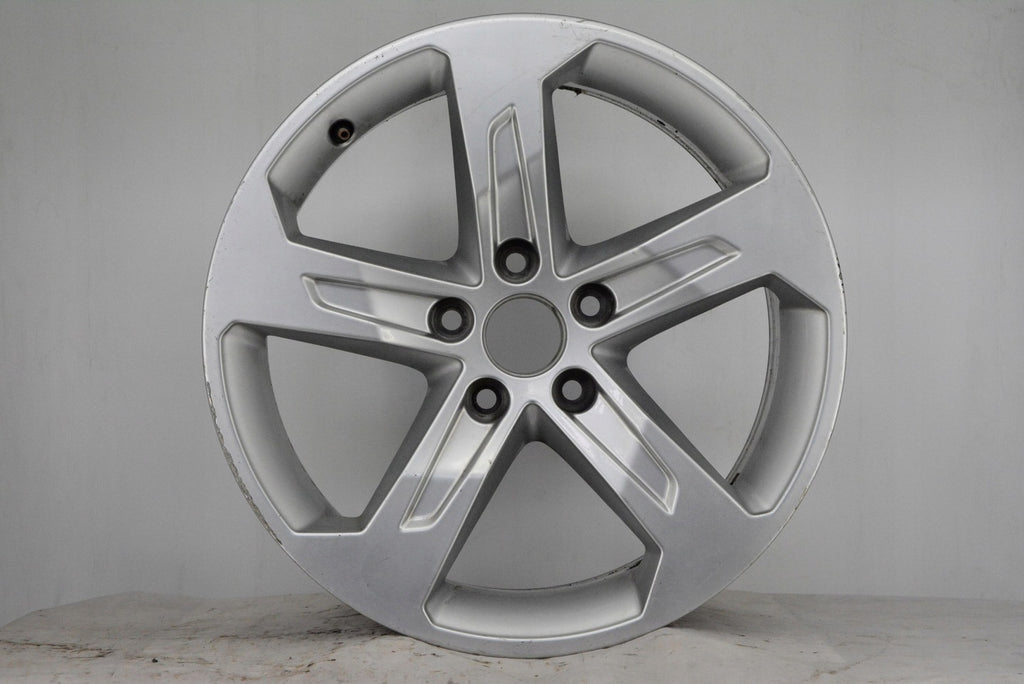 1x Alufelge 17 Zoll 7.5" 5x112 43ET Glanz Silber 8V0601025DP Audi Rim Wheel