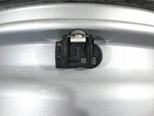 Load image into Gallery viewer, 1x Alufelge 19 Zoll 9.0" 5x120 37ET 7846786 BMW X5 F15 Rim Wheel FEL7418379716gr