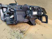 Laden Sie das Bild in den Galerie-Viewer, Frontscheinwerfer VW 11B941005A Full LED Links Scheinwerfer Headlight SCH7037716003gk