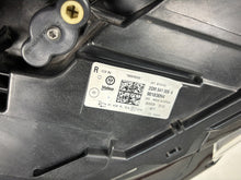 Load image into Gallery viewer, Frontscheinwerfer VW T-Cross 2GM941006A Rechts Scheinwerfer Headlight SCH6904977446jk