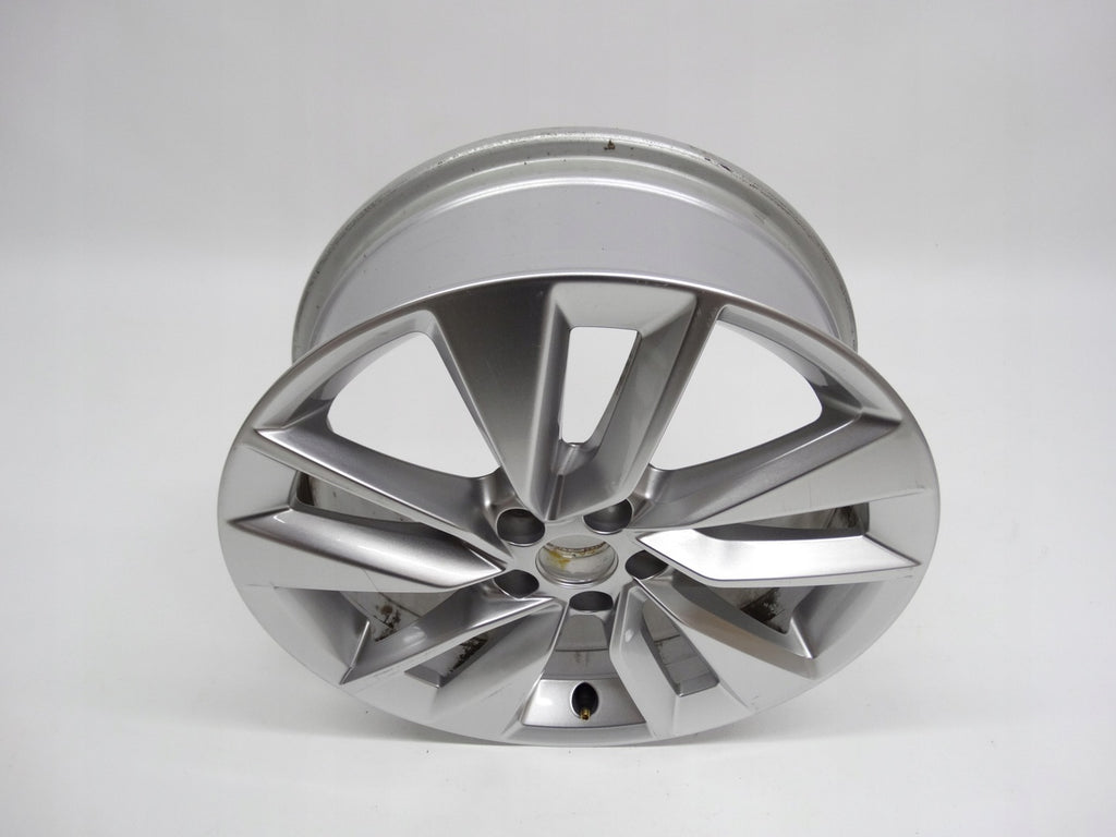 1x Alufelge 17 Zoll 6.5" 5x100 39ET Glanz Silber 2GM601025D VW T-Cross Rim Wheel