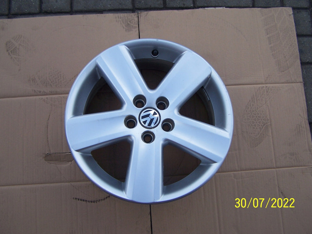 1x Alufelge 16 Zoll 6.5" 5x100 43ET Silber VW Polo Rim Wheel