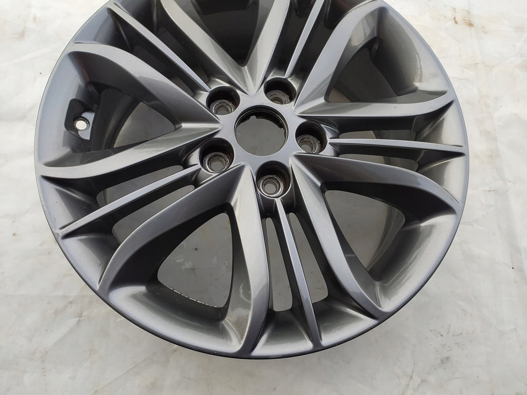 1x Alufelge 17 Zoll 6.5" 5x114.3 50ET Glanz Graphit 52910-2Y600 Hyundai