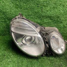 Frontscheinwerfer Mercedes-Benz W211 Xenon Rechts Scheinwerfer Headlight SCH9679795031pa