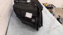 Laden Sie das Bild in den Galerie-Viewer, Frontscheinwerfer Mercedes-Benz W213 A2139066501 Links Scheinwerfer Headlight SCH8960521513cd