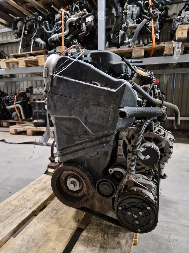 Motor Nissan Renault Micra I Clio K9K628 1.5 DCI 104TKm 2015 Diesel Komplett