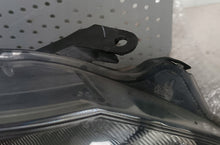 Laden Sie das Bild in den Galerie-Viewer, Frontscheinwerfer Toyota Yaris Rechts Scheinwerfer Headlight SCH4655387035ou
