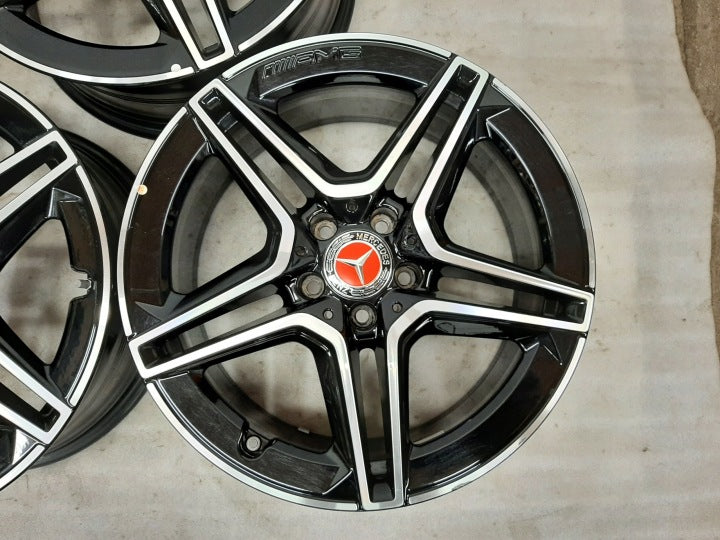 4x Alufelge 18 Zoll 8.0" 5x112 40ET Glanz Schwarz A1774014000 Mercedes-Benz W177 FEL1371558880ql