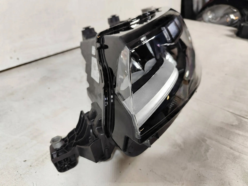 Frontscheinwerfer VW Transporter Caravelle 7T1941035AC 12033050000 Links