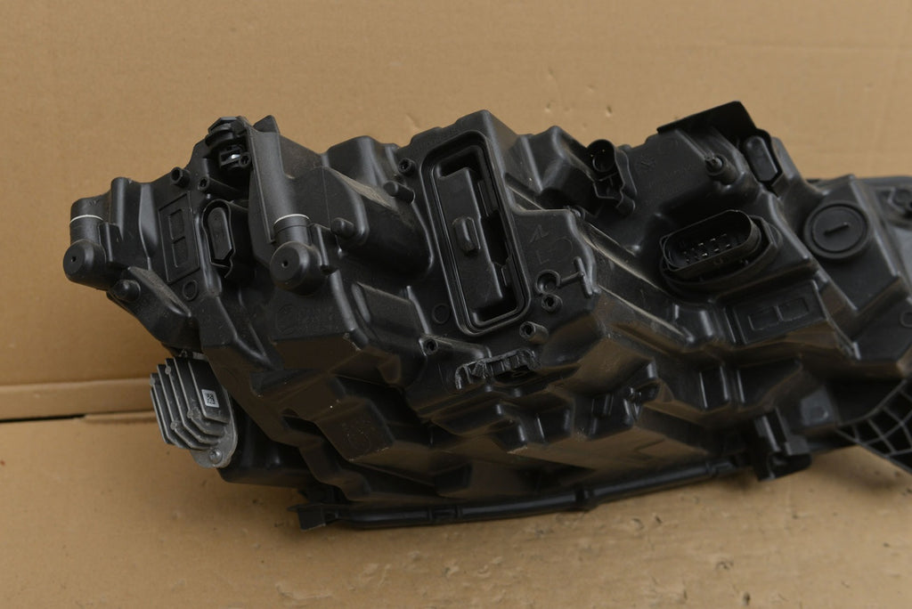 Frontscheinwerfer Skoda Octavia IV 5E4941015 Links Scheinwerfer Headlight SCH8744171989nt