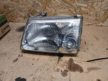 Load image into Gallery viewer, Frontscheinwerfer Hyundai Galloper Links Scheinwerfer Headlight
