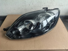 Laden Sie das Bild in den Galerie-Viewer, Frontscheinwerfer VW Golf Plus 5M1941005G Links Scheinwerfer Headlight SCH1511048014wz