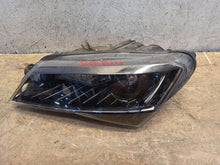 Laden Sie das Bild in den Galerie-Viewer, Frontscheinwerfer Skoda Superb III U987 FF77O Xenon Links Scheinwerfer Headlight SCH2689652348ei