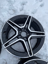 Load image into Gallery viewer, 4x Alufelge 18 Zoll 7.5&quot; 5x112 49ET Glanz Schwarz A1774011500 Mercedes-Benz