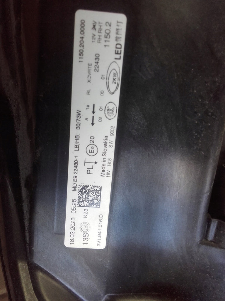 Frontscheinwerfer Skoda Superb III 3V1941016D Full LED Rechts Headlight SCH1893628604we