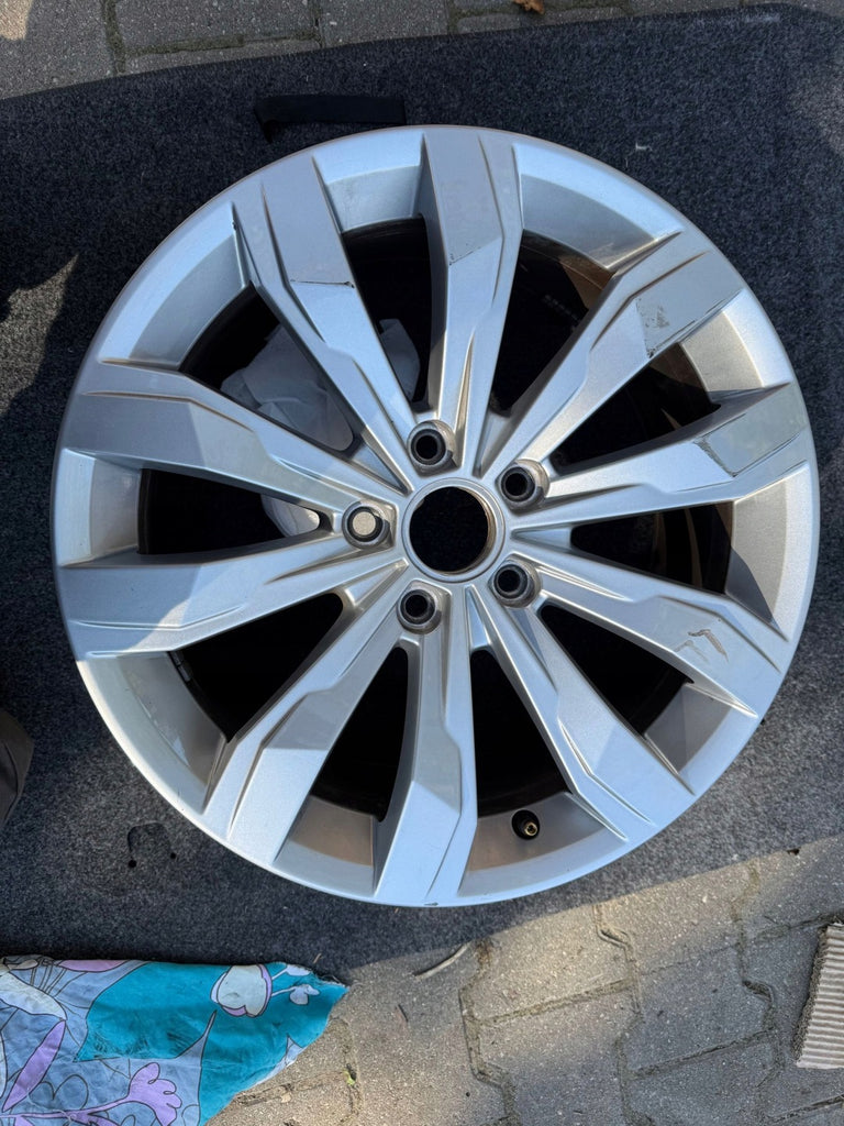 1x Alufelge 17 Zoll 2GA601025A VW T-Roc Rim Wheel FEL3554035723cd