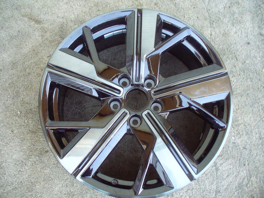1x Alufelge 18 Zoll 7.0" 5x112 49ET 2K7601025B VW Caddy California V Rim Wheel FEL9554783393dj