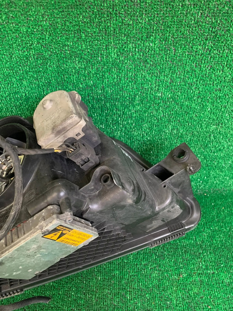 Frontscheinwerfer Renault Espace IV 15565900 155659-00 Xenon Links Headlight SCH4769628387xi