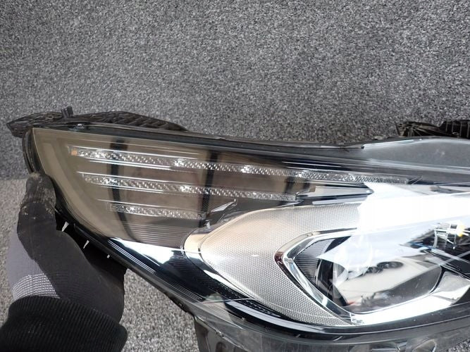 Frontscheinwerfer Ford S-Max 90076252 Rechts Scheinwerfer Headlight