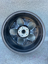 Laden Sie das Bild in den Galerie-Viewer, 1x Alufelge 17 Zoll 7.0" 5x114.3 52910-J7400 Kia Proceed Rim Wheel FEL7038115827gw