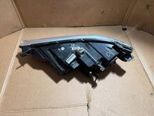 Laden Sie das Bild in den Galerie-Viewer, Frontscheinwerfer Tesla Model S 16361601205 Rechts Scheinwerfer Headlight SCH2745516365lz