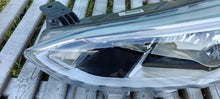 Laden Sie das Bild in den Galerie-Viewer, Frontscheinwerfer Ford Focus JX7B-13E017-CE Full LED Links Headlight SCH6793433856nd