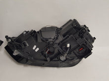 Laden Sie das Bild in den Galerie-Viewer, Frontscheinwerfer VW Sportsvan 90067899 90067898 Xenon Rechts oder Links