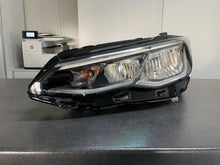 Load image into Gallery viewer, Frontscheinwerfer VW Golf VIII 5H1941006 5H1941005 LED Rechts oder Links